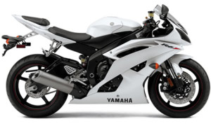Yamaha Updates the YZF-R6 for 2010