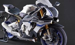 Yamaha YZF-R1M Papercraft Ultra-Realistic Model Available