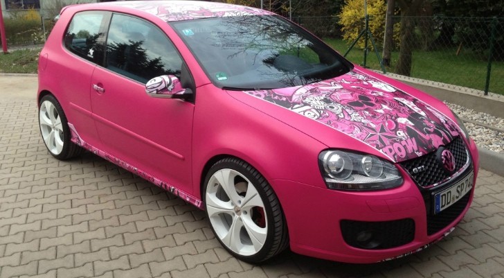 "Pink Lady" Volkswagen Golf GTI