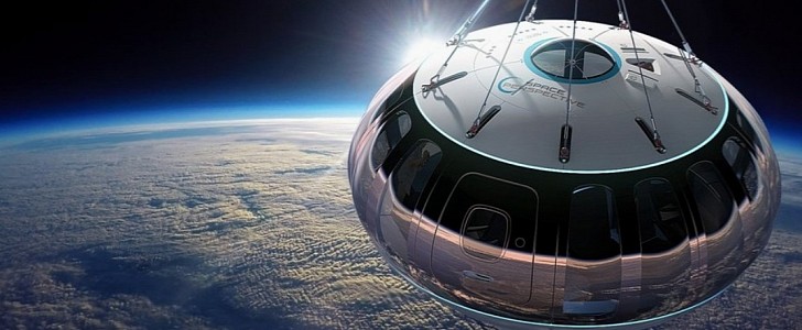 Balloon-borne Spaceship Neptune capsule