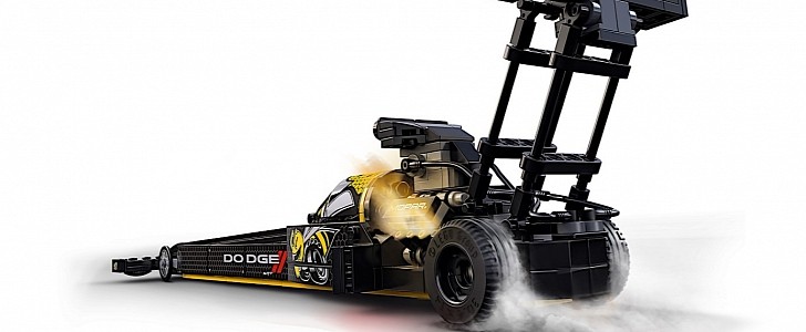 LEGO Mopar Dodge//SRT Top Fuel Dragster