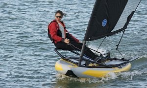 The Tiwal 3.2 Is a High Performance Inflatable Sailing Dinghy for Vacations
