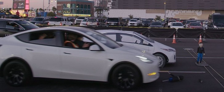 Radar-less Tesla Doesn't Stop for Dummy