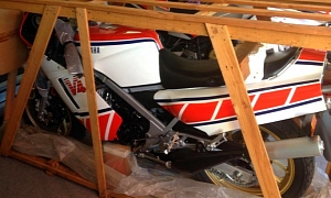Zero-Miles 1985 Yamaha RZ500N in a Crate for Sale