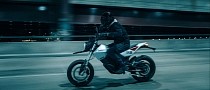 Zero Motorcycles Drops 2022 Zero FXE, a Futuristic Ride With an Industrial Look