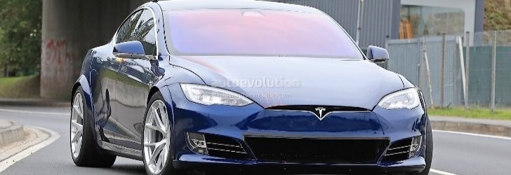 2021 Tesla Model S Plaid Mode Review
