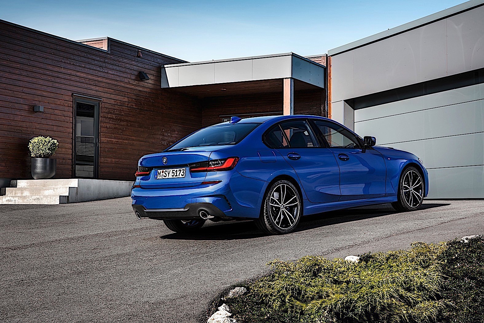 2020 BMW 3 Series Review autoevolution