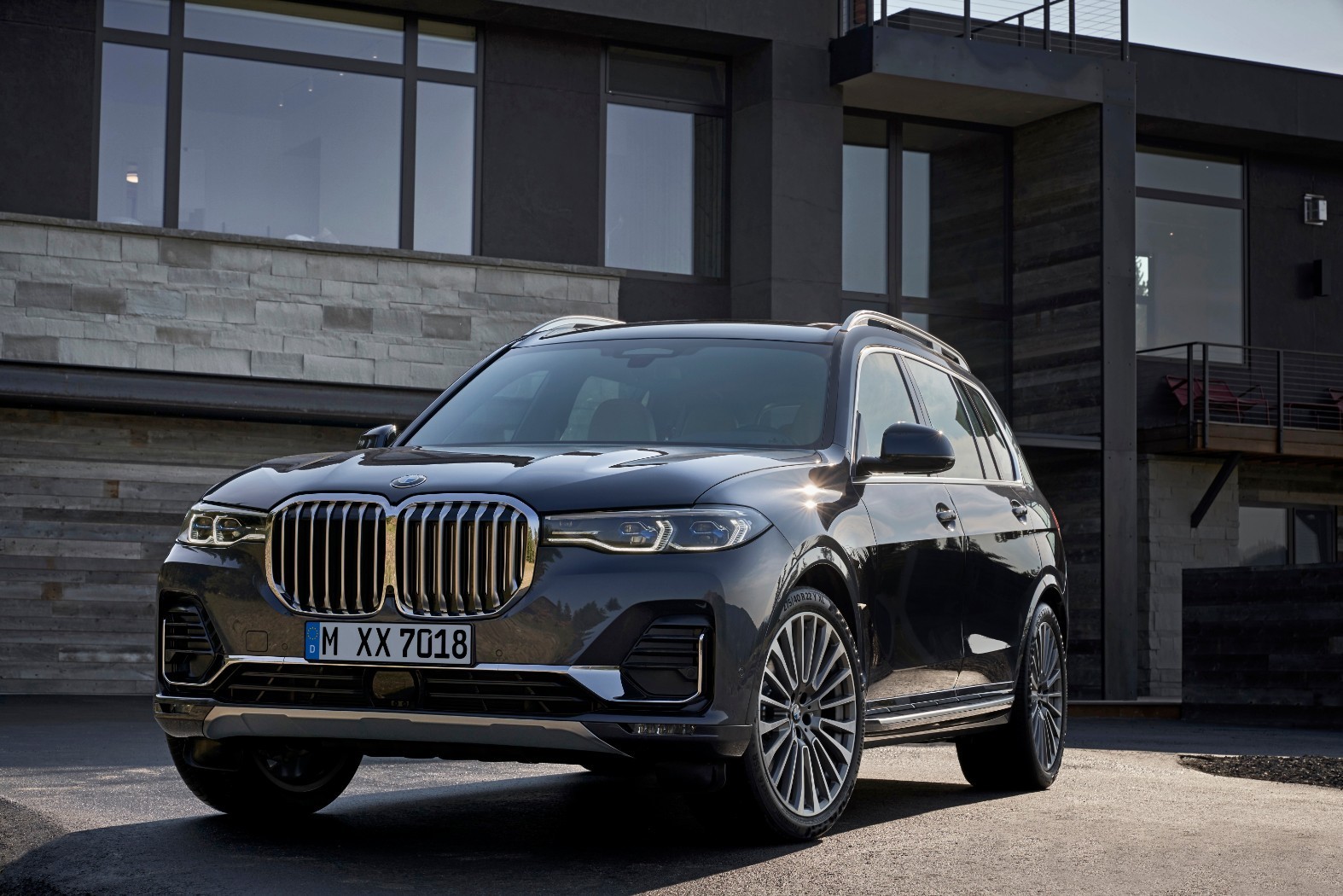 2020 BMW X7 Review autoevolution