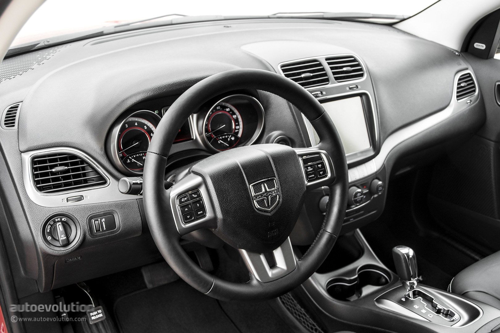 2015 Dodge Journey Review - autoevolution