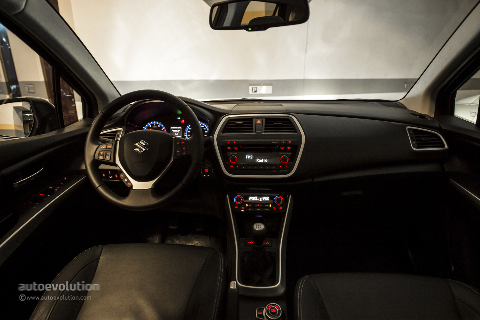 Suzuki S-Cross auto 2014 review