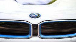 BMW i8 faux kidney grilles