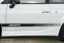 2015 Fiat 500C Abarth door