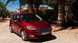 2015 Ford C-Max in nature