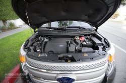 2014 FORD Explorer engine compartment