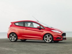 2014 FORD Fiesta ST profile view