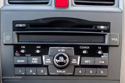 Honda CR-V audio controls