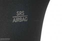 Infiniti FX50s head airbag badge