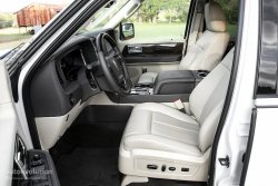 2015 Lincoln Navigator front seats