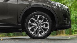 2016 Mazda CX-5 19-inch alloy wheel