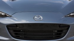 2016 Mazda MX-5 Miata bumper grille