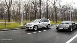 2015 MERCEDES-BENZ GLK-Class driving in the city