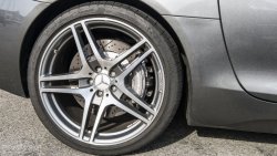 Mercedes-Benz SLS AMG Roadster rear wheel