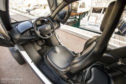 RENAULT Twizy cabin