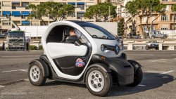 RENAULT Twizy in urban environment