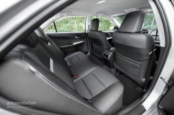 2014 TOYOTA Camry rear seat space