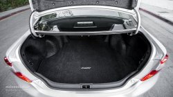2014 TOYOTA Camry luggage compartment