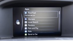 2015 Volvo S60 Drive-E infotainment screen