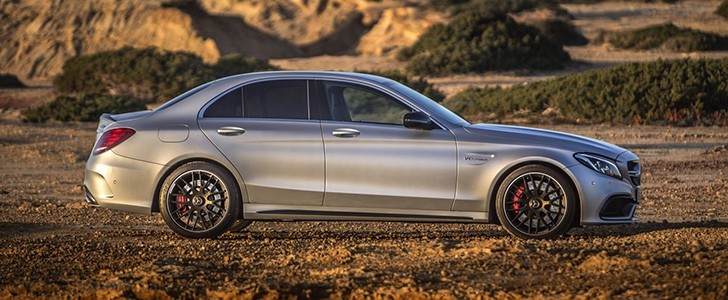 2016 MERCEDES-AMG C63  - Page - 1