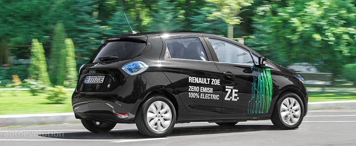 2015 Renault Zoe - Page - 1